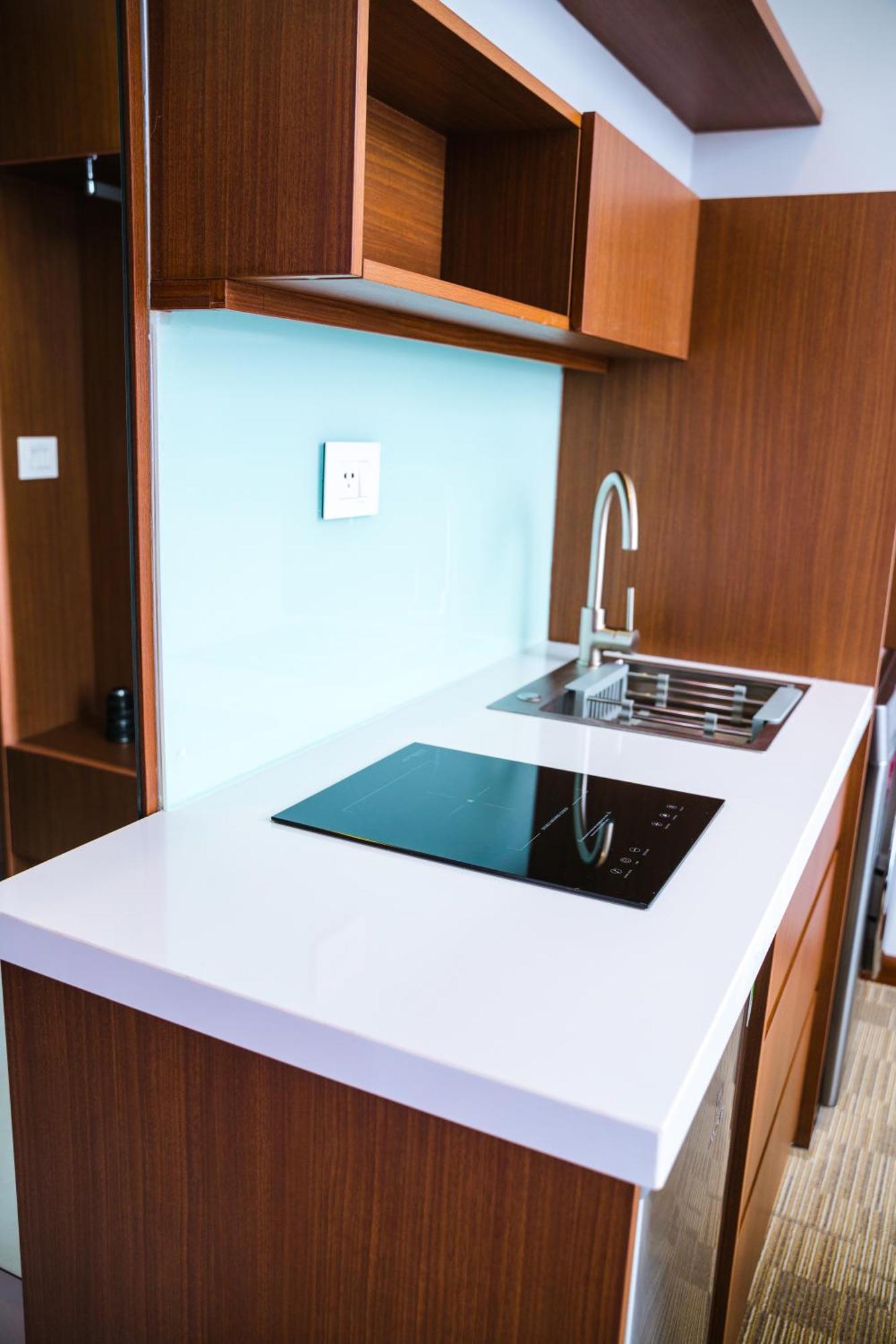 Khách sạn hẻo lánh Hana Hà Nội