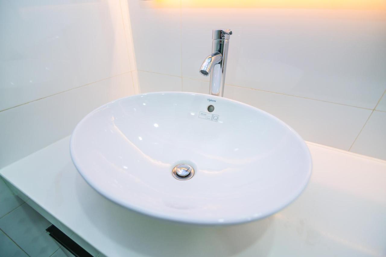 Hana Khách sạn hẻo lánh 3*
